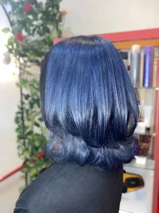 ミディアム ゆぴ☾‪/推しカラー /ハイトーンのヘアスタイル