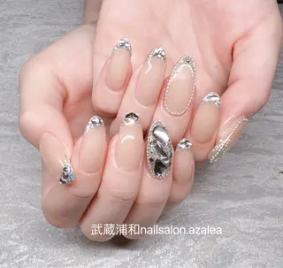 ネイル R inのネイルデザイン