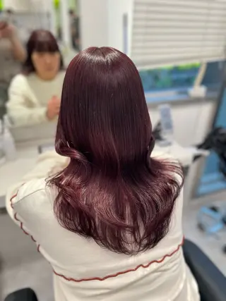 セミロング カラー トレンド暖色ヘア🍒 miu🍒のヘアスタイル
