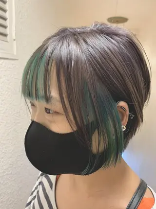 セミロング カラー 嶋村夏実🌼レイヤー 🌸白髪ぼかしのヘアスタイル