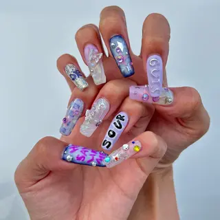 ネイル alien girl所属・aliengirl Ayuのネイルデザイン