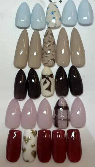 ネイル LABEL TAKARAのネイルデザイン