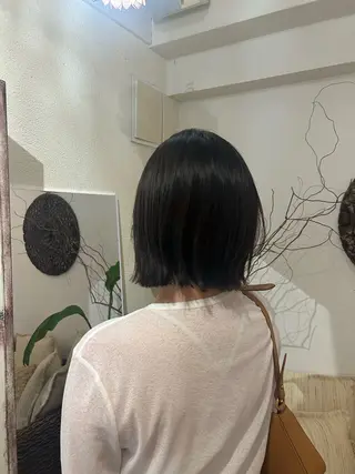 ミディアム カラー putri 川邉 優花のヘアスタイル