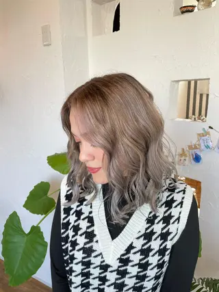 ミディアム カラー 🌸小掛🌸 豊橋外国人風カラーのヘアスタイル