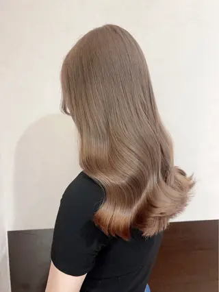 カラー nehus nagaoka所属・🖤複雑履歴ブリーチ Mizuki 🖤のヘアスタイル