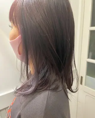 セミロング カラー 狩野 くるみのヘアスタイル