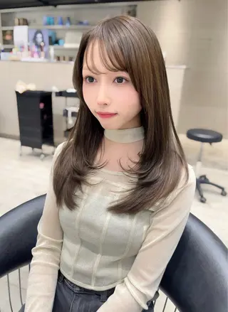 ミディアム カラー レイヤー\髪質改善 /透け感カラー/艶髪のヘアスタイル