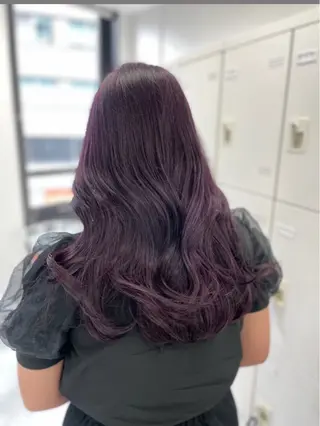 ロング 韓国ヘア/ブリーチ無 しWカラー/オリーブのヘアスタイル