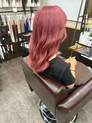 セミロング ちゅる髪✨派手髪💖 ren💕のヘアスタイル