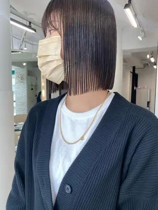 ショート カラー センターパート/ 暖色カラーayuのヘアスタイル