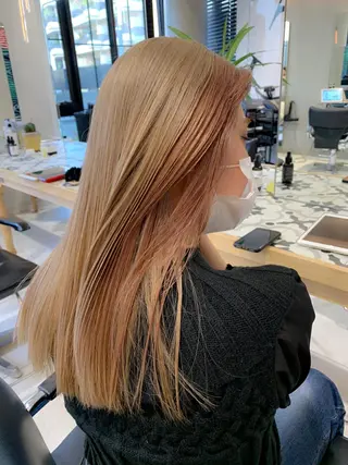 セミロング カラー TENELE所属・チバ タクミのヘアスタイル