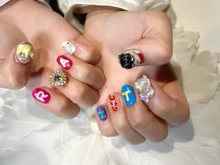 ショート m kaori𓃟のネイルデザイン