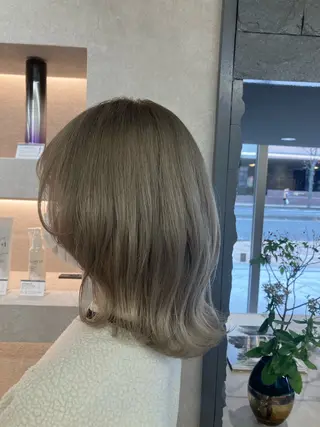 カラー kitazawa yurikaのヘアスタイル