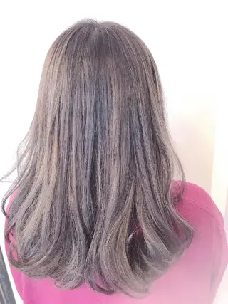 カラー セミロング デザインカラー髪質 改善Lilithのその他イメージ