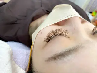 マツエク・マツパ TAKAMOTO YURIの眉毛・アイブロウイメージ