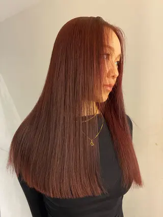 ロング カラー 坂入 美帆のヘアスタイル