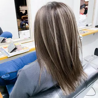 ロング 🥇近藤 恭輔🥇 Recharme新保のヘアスタイル