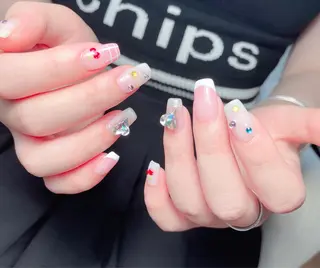 ネイル M🌷nail 長さだし専門店のネイルデザイン