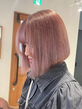 ショート カラー himeka🪽 アレンジ/ブリーチのヘアスタイル