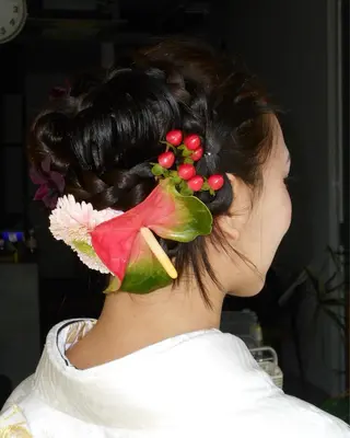 ロング 中山 由依子のヘアスタイル