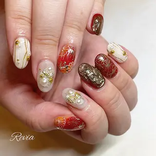 ネイル revia所属・ERI Nailistのネイルデザイン
