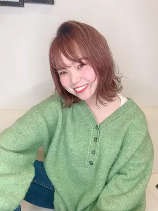 ミディアム 朝倉 美月のヘアスタイル