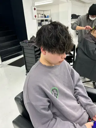 ショート パーマ メンズ 【メンズパーマ特化】 🍏網中勇喜のヘアスタイル