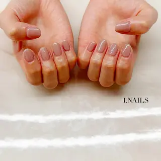 ネイル アイネイルズ所属・早川 梓のネイルデザイン