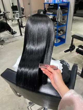 カラー ナカミチ ハルノのヘアスタイル
