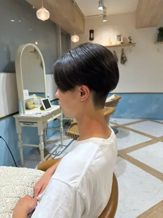 ミディアム メンズ Lond  strada所属・ハクヤ心斎橋 パーマ/縮毛矯正のヘアスタイル