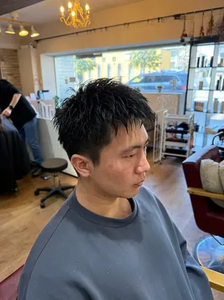 ショート メンズ 髙橋 翔一のヘアスタイル