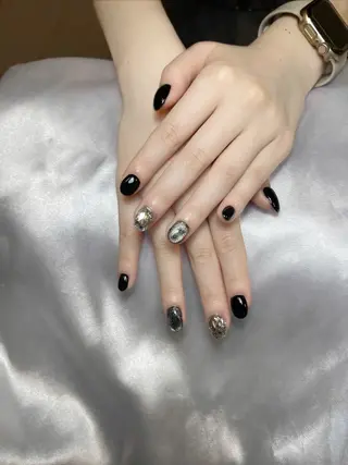 ネイル Lyna 池袋のネイルデザイン