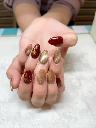 ネイル 高尾 梨花のネイルデザイン