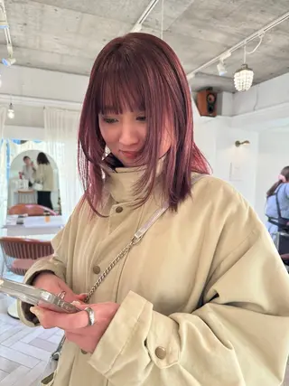 カラー ブリーチカラー🎀 韓国風/寺門美優のヘアスタイル