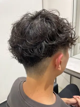 パーマ メンズ 透明感カラー✨艶髪 制作🌱山根あゆみのヘアスタイル