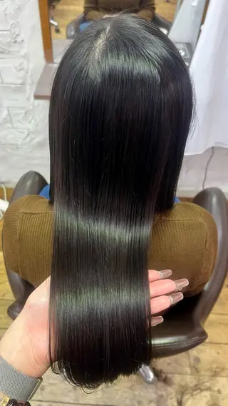 ロング 菅野 杏実のヘアスタイル