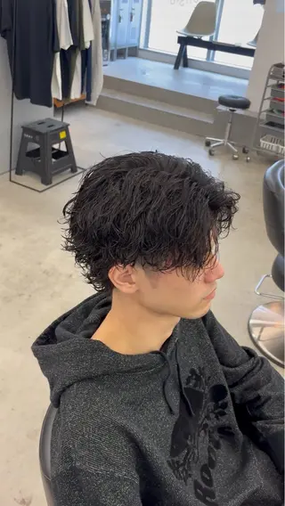 ショート パーマ メンズ なりたひろと / メンズパーマのヘアスタイル