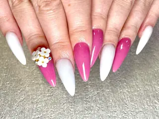 ネイル elu hのネイルデザイン