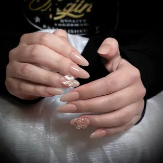 ネイル エクラNailサロン ミオのネイルデザイン