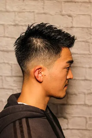 ショート パーマ メンズ 銀座マツナガ新宿野村ビル店所属・メンズカット 佐藤優菜のヘアスタイル