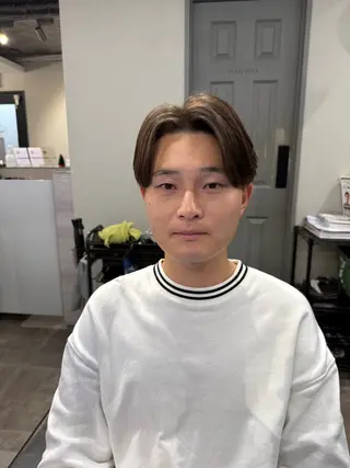 ショート パーマ メンズ 髙橋 翔一のヘアスタイル