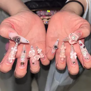 ネイル MODA MANAMIᵕ̈のネイルデザイン