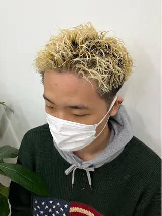 ショート カラー パーマ ヘアアレンジ メンズ 💎髪質改善特化💎 RUITOのヘアスタイル