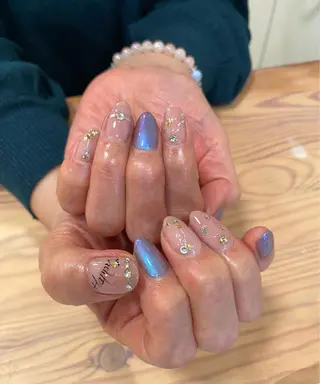 ネイル 佐藤  悠子のネイルデザイン