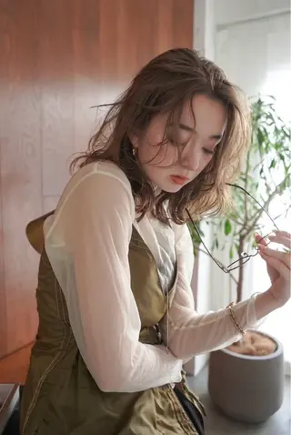 ミディアム 草野ゆずき⌇縮毛矯正 ⌇レイヤー⌇ボブ🕊のヘアスタイル