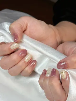 ショート Revision nailsのネイルデザイン