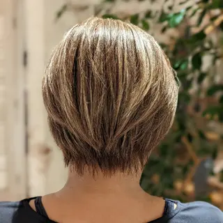 カラー WARREN・TRICOMI NEW YORK 表参道店所属・ハイライト/白髪ぼか し/透明感/惇平のヘアスタイル