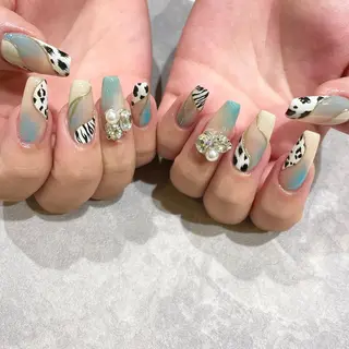 ネイル Allure Sayakaのネイルデザイン