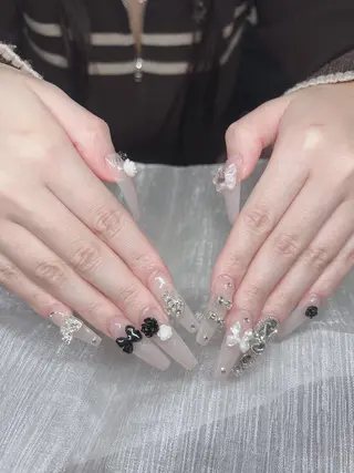 ネイル Lee Nailsのネイルデザイン