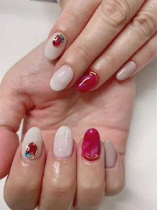 ネイル Lily Roseスタッフ一同のマツエク・マツパデザイン